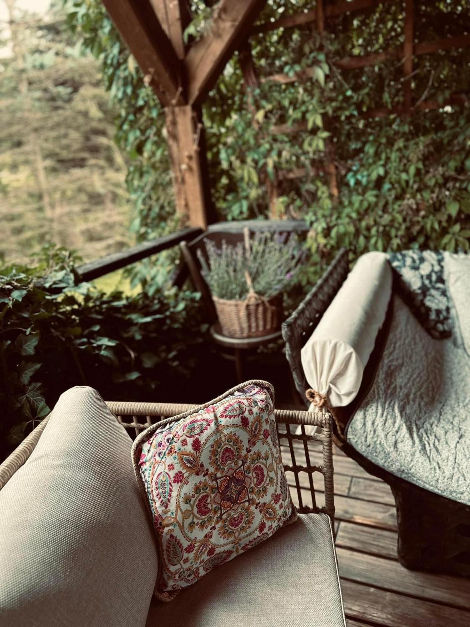 Chata Sanna Lesko Exterior foto